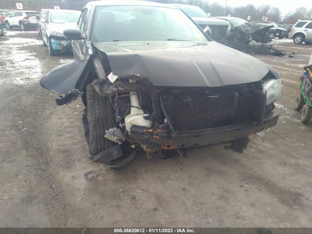 Chrysler 300 300s 2012 2C3CCAJT0CH115947 Image 7