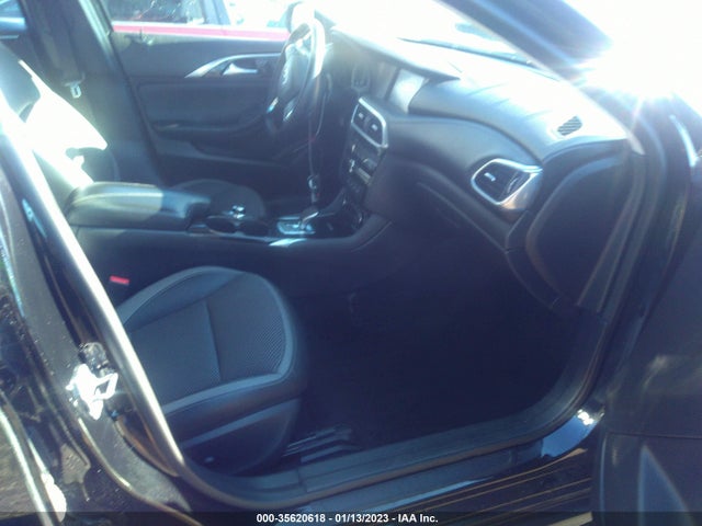 2019 Infiniti QX30, VIN: SJKCH5CR7KA007728