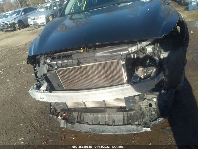 2019 Infiniti QX30, VIN: SJKCH5CR7KA007728