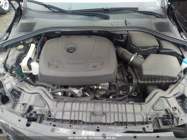 2018 Volvo S60, VIN: LYV402HMXJB173002