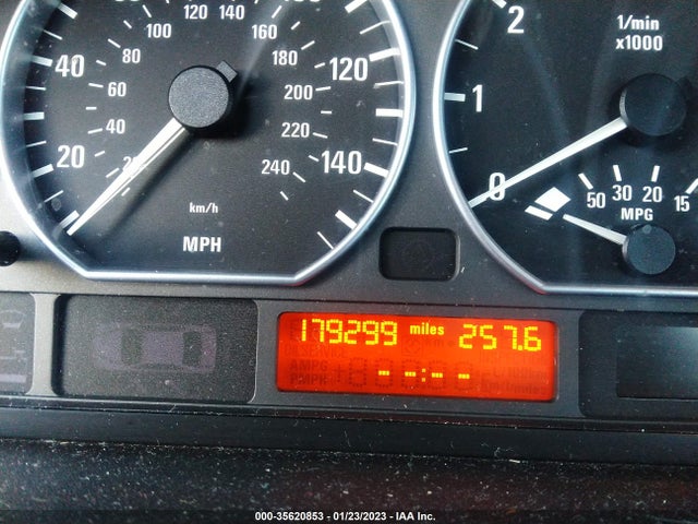BMW 3 Series 330xi 2004 WBAEW53484PN35832 Image 8