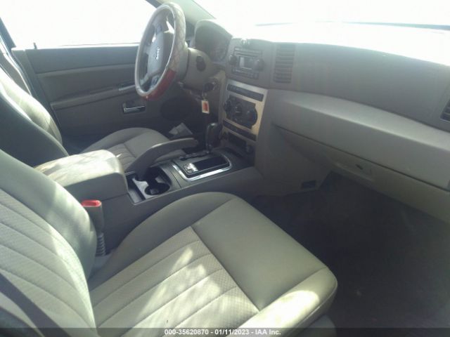 1J4HR48N55C515687 Jeep Grand Cherokee Laredo