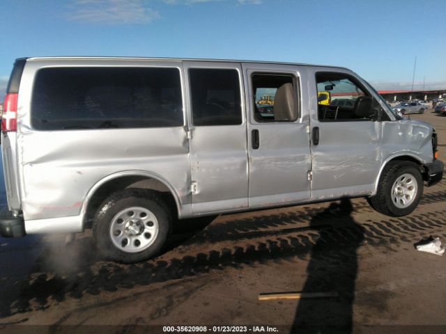 Chevrolet Express Passenger Ls 2014 1GNSGBF43E1184305 Image 7
