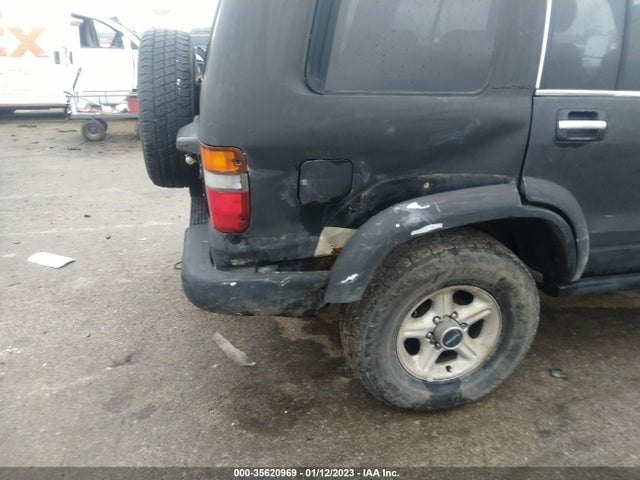 1999 ISUZU TROOPER S VIN: JACDJ58X5X7904133