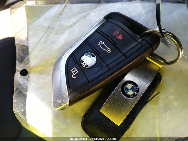 2017 BMW X1, VIN: WBXHU7C37H5H36007