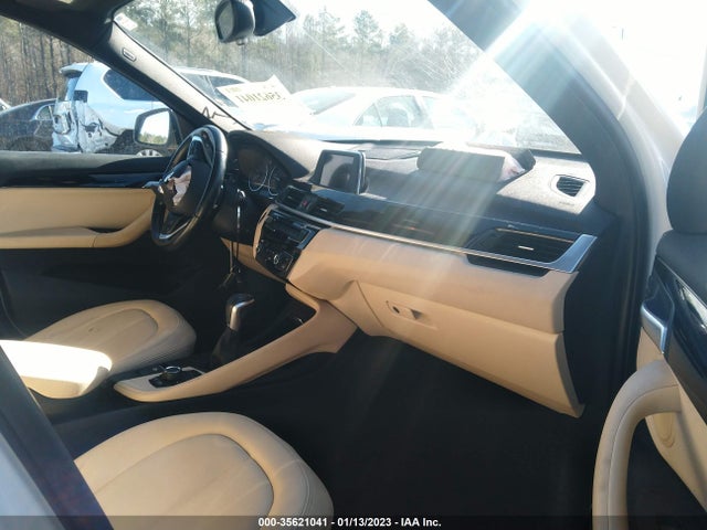 2017 BMW X1, VIN: WBXHU7C37H5H36007