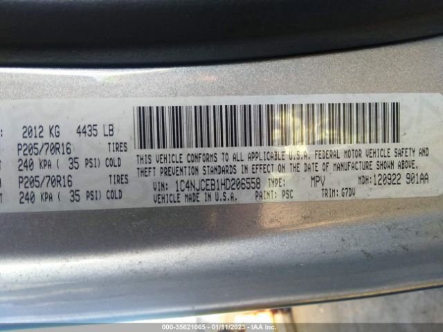 1C4NJCEB1HD206558 Jeep Compass Latitude
