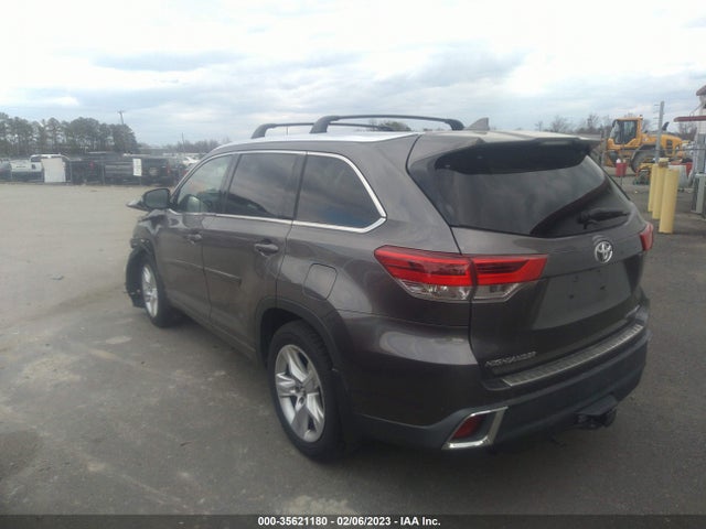 Toyota Highlander Limited 2017 5TDDZRFH8HS371800 Image 3