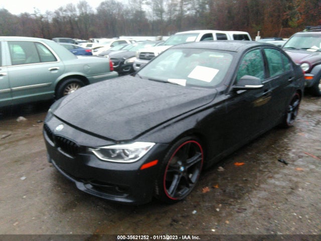 BMW 3 Series 328i 2013 WBA3A5G55DNP23146 Image 2