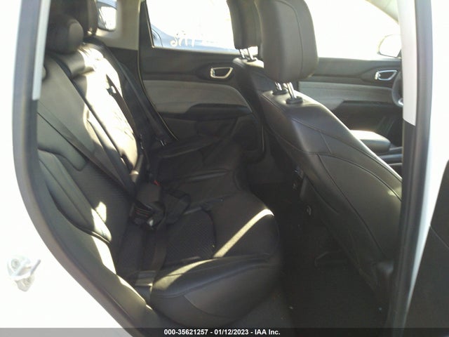 3C4NJDBB3NT131216 Jeep Compass Latitude
