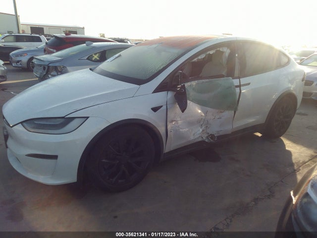 Tesla MODEL X 2022 7SAXCAE50NF357416 Image 2