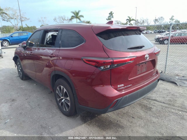 2021 Toyota Highlander, VIN: 5TDGZRBH2MS552792