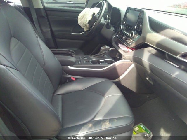 2021 Toyota Highlander, VIN: 5TDGZRBH2MS552792