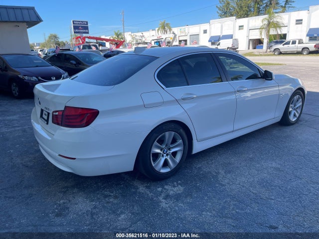 BMW 5 Series 528i Xdrive 2012 WBAXH5C51CDW09748 Image 4
