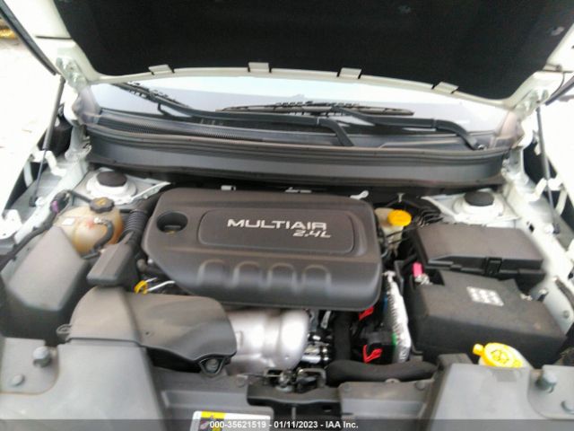 1C4PJLCB8FW670167 Jeep Cherokee Latitude