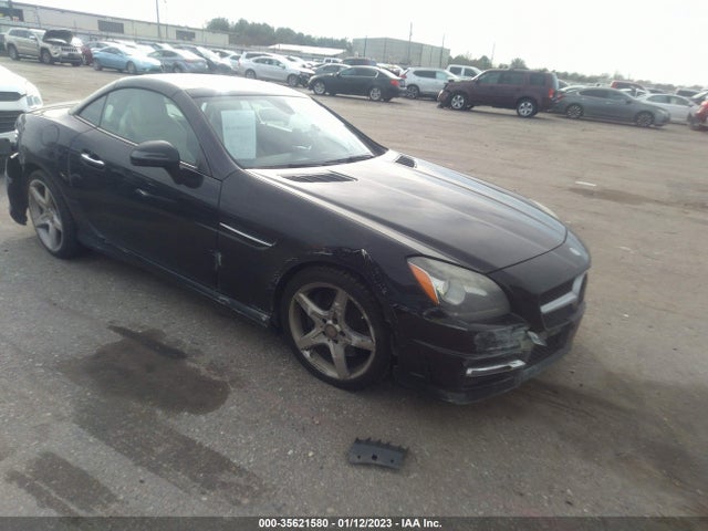 2014 Mercedes-Benz SLK-Class, VIN: WDDPK4HAXEF074985