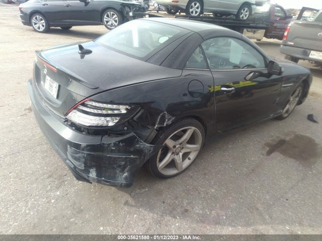 2014 Mercedes-Benz SLK-Class, VIN: WDDPK4HAXEF074985