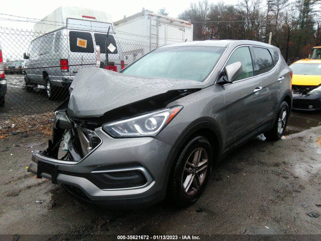 2018 Hyundai Santa Fe, VIN: 5NMZTDLB4JH095361