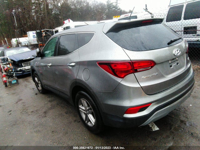 2018 Hyundai Santa Fe, VIN: 5NMZTDLB4JH095361