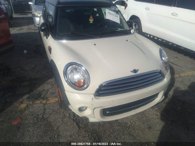 2012 MINI COOPER CLUBMAN WMWZF3C5XCT190503 Photo 5