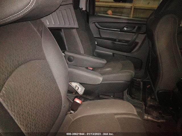 2016 GMC Acadia, VIN: 1GKKVPKD8GJ187290