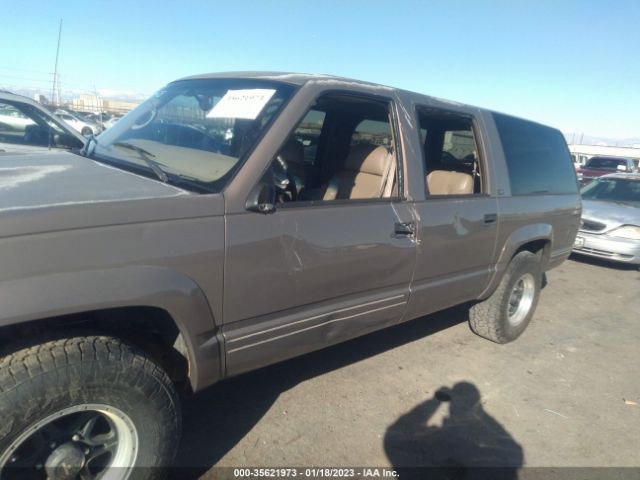 1GKFK16R5VJ724255 GMC Suburban
