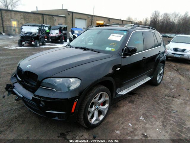 5UXZV8C52BL417103 BMW X5 50i
