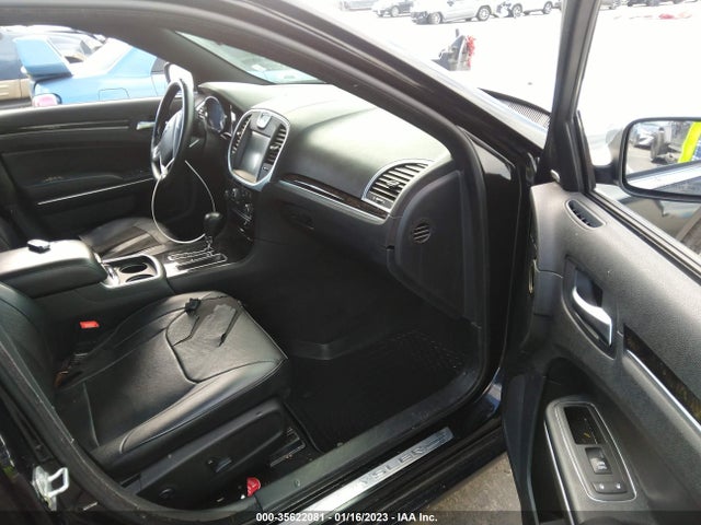 2C3CCAKT2EH171874 Chrysler 300 300c