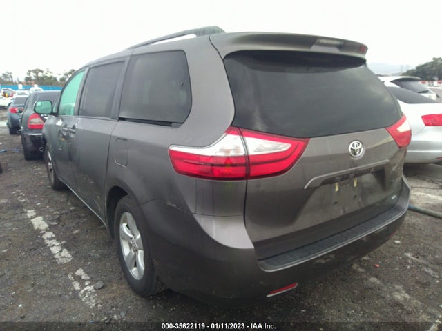 Toyota SIENNA LE 2016 5TDKK3DCXGS733902 Image 3