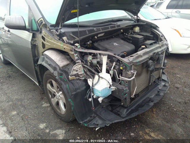 Toyota SIENNA LE 2016 5TDKK3DCXGS733902 Image 6