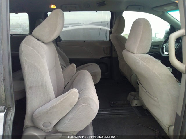 Toyota SIENNA LE 2016 5TDKK3DCXGS733902 Image 8