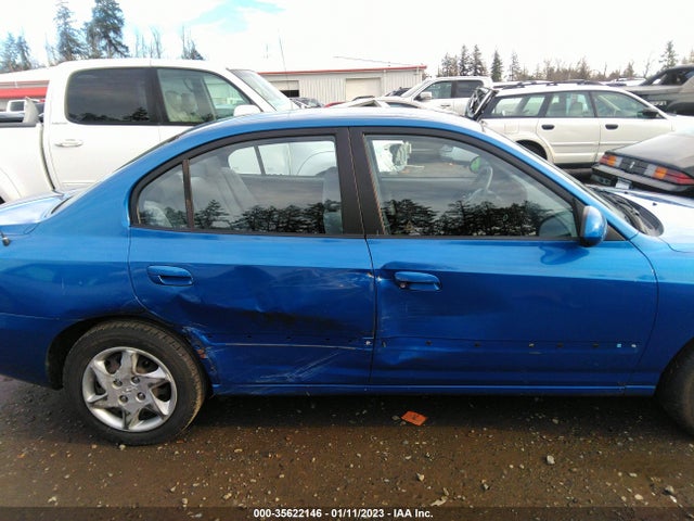2004 HYUNDAI ELANTRA GLS/GT VIN: KMHDN46DX4U834095