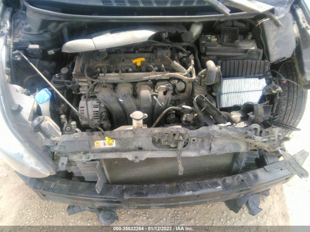 2015 HYUNDAI ELANTRA SE VIN: 5NPDH4AE0FH589557