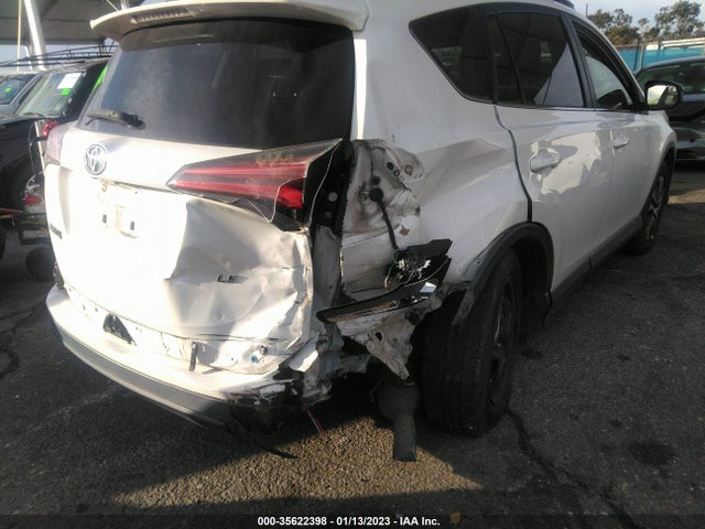 Toyota RAV4 LE 2016 JTMZFREV5GJ071097 Image 7