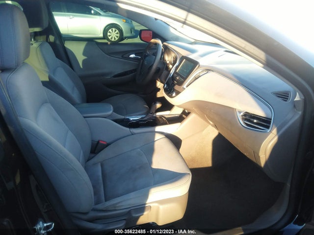 1G1ZD5ST1JF170813 Chevrolet MALIBU LT