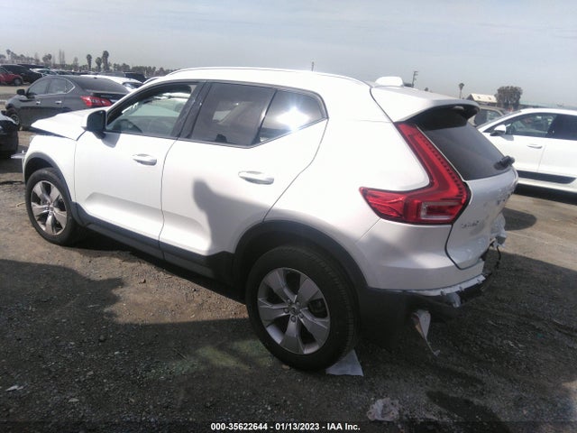 2021 Volvo XC40, VIN: YV4AC2HK7M2603256