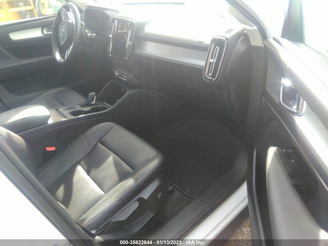 2021 Volvo XC40, VIN: YV4AC2HK7M2603256