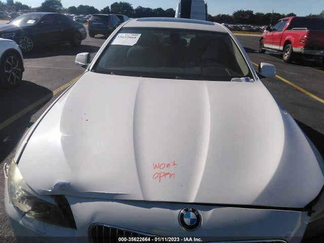 2011 BMW 5 SERIES 528I VIN: WBAFR1C59BC260442