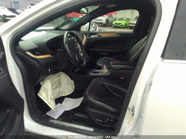 2016 LINCOLN MKC SELECT VIN: 5LMCJ2C93GUJ31838
