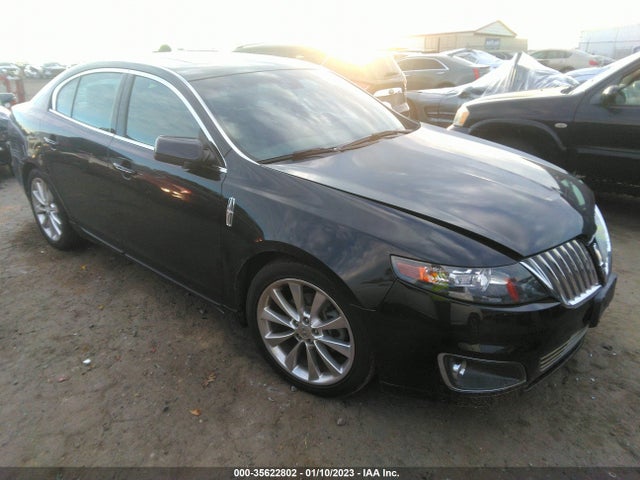 2011 1LNHL9FT5BG609543 main image