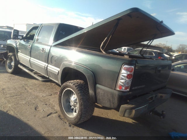 2002 CHEVROLET SILVERADO 2500HD LS VIN: 1GCHC23UX2F104693