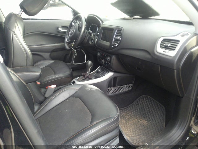 2019 Jeep Compass, VIN: 3C4NJDBBXKT683078