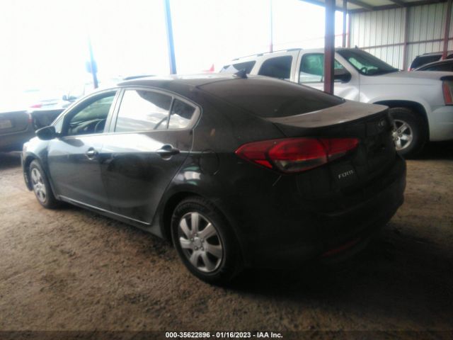 3KPFK4A71JE246443 KIA FORTE LX