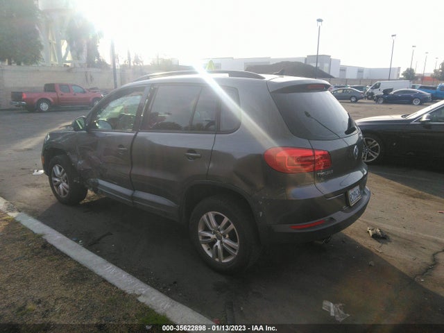 Volkswagen TIGUAN S 2015 WVGAV7AX9FW507149 Image 3