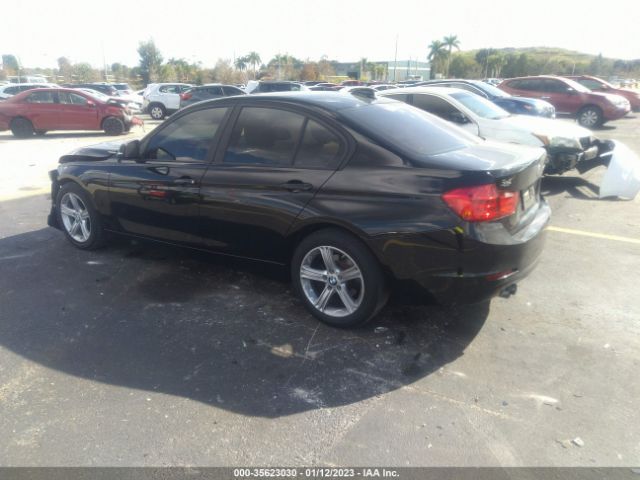 WBA3A5G5XFNS86800 BMW 3 Series
