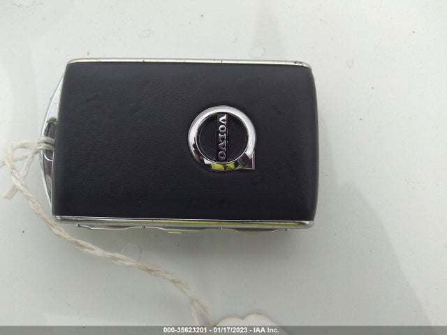 2020 Volvo XC40, VIN: YV4162UM7L2348198