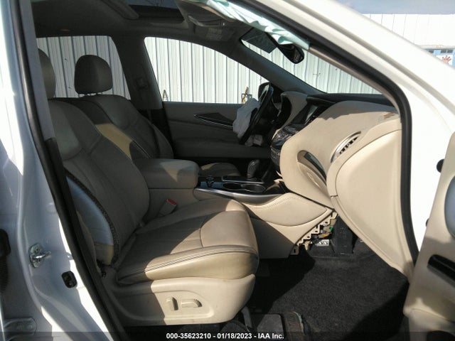 2018 Infiniti QX60, VIN: 5N1DL0MN7JC512588