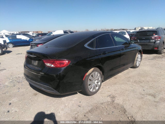 1C3CCCFB8FN567782 Chrysler 200 LX