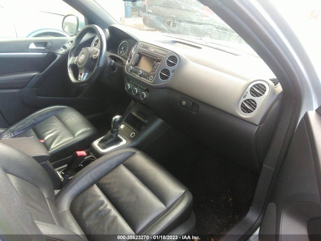 WVGAV3AX2EW551663 Volkswagen Tiguan R-line