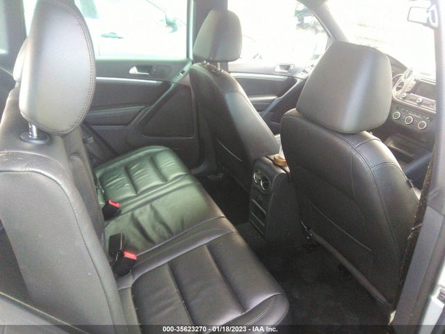 WVGAV3AX2EW551663 Volkswagen Tiguan R-line